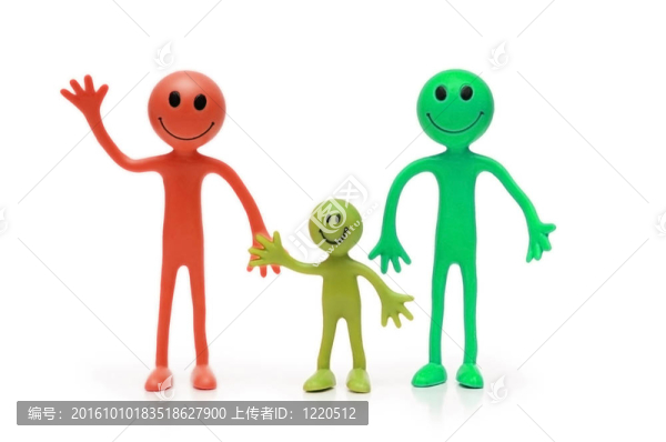 家庭幸福的笑臉白色隔離