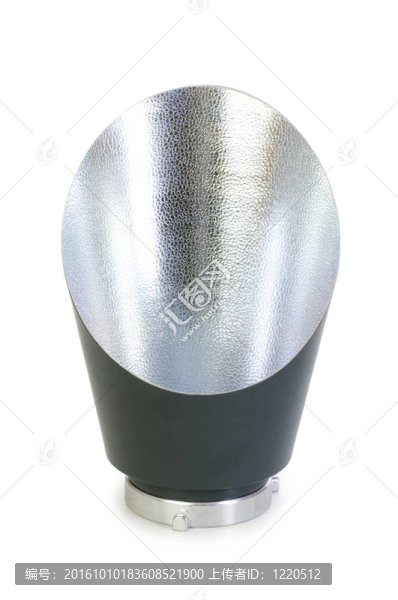 白光背景下的背光反射器