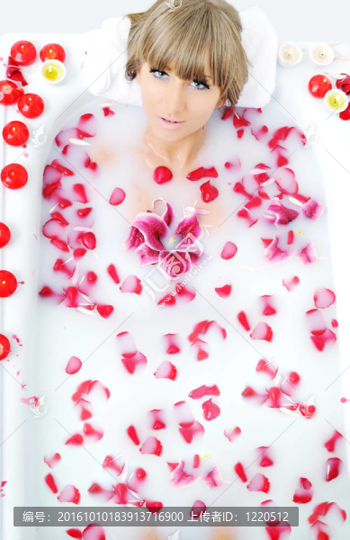 女人的浴花