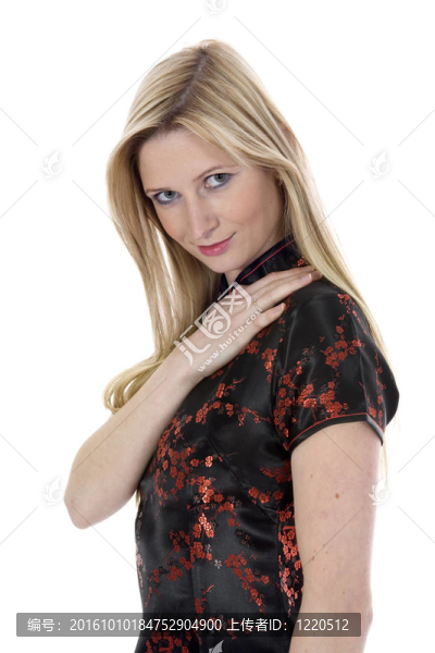 年輕美麗的金發(fā)女郎的肖像