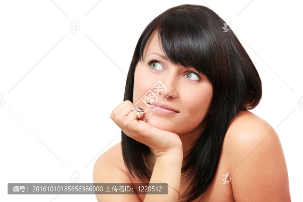性感的黑發(fā)女人做夢(mèng)