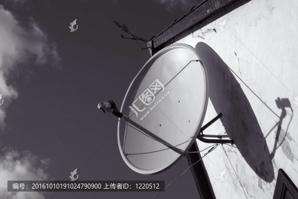 碟形衛(wèi)星天線