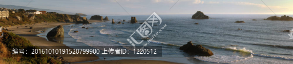 巖石海灘場景