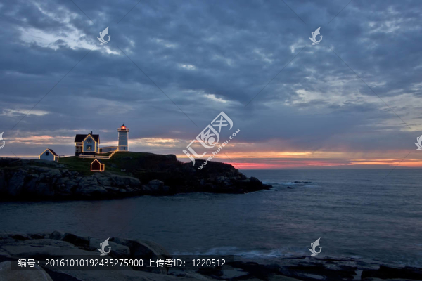 小燈塔