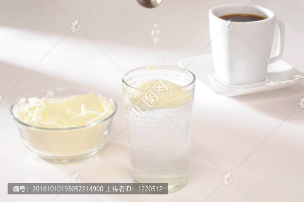 干奶。