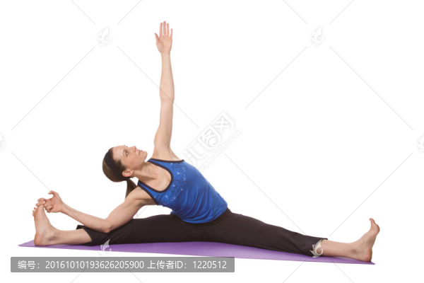 瑜伽姿勢(shì)的女人