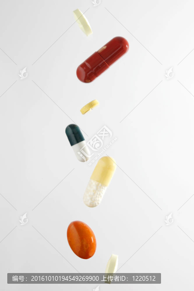 落下的藥丸