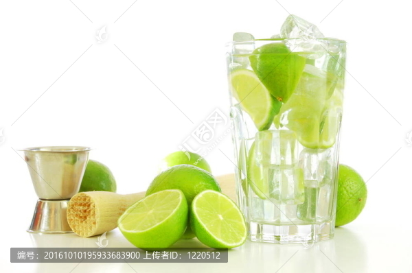 caipirinha和分隔開(kāi)的