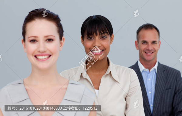 兩女企業(yè)家和商人的微笑