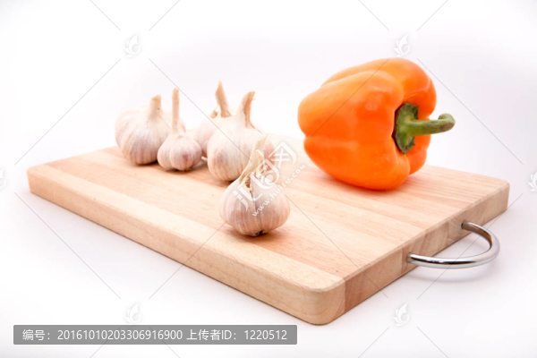 甜椒和大蒜