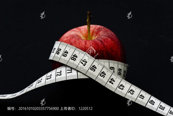 帶測(cè)量帶的紅蘋果