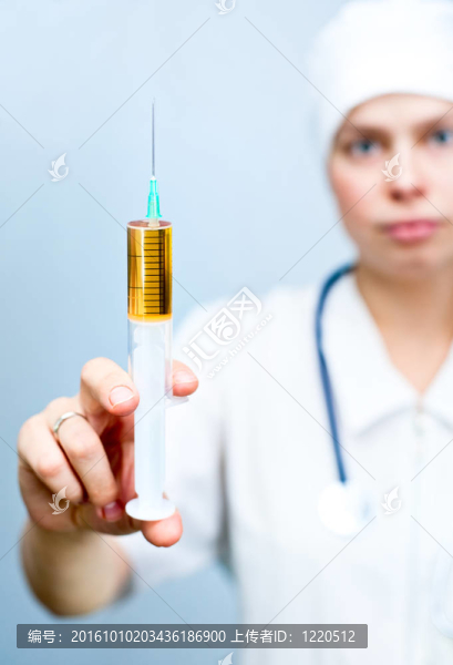 醫(yī)生用注射器特寫