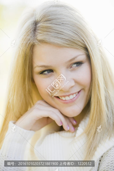 十幾歲的女孩