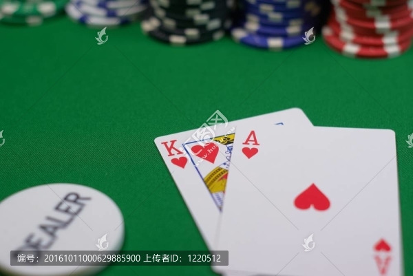 口袋王牌國王適合在按鈕上