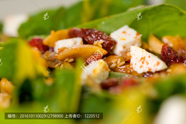 菠菜沙拉