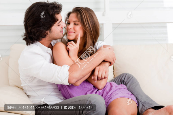 戀愛中的情侶