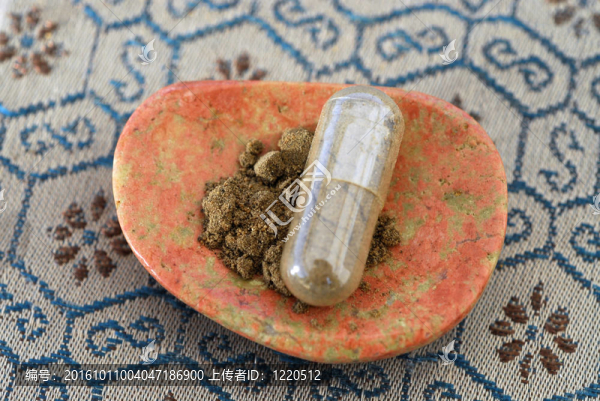 草本膠囊及含量