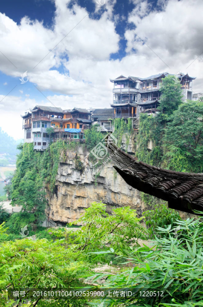 中國少數(shù)民族村