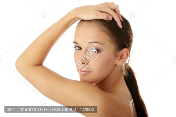年輕漂亮的女人