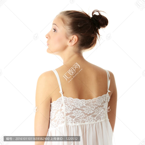 性感睡衣的年輕女人