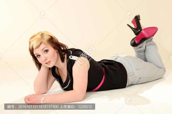 美麗的Young,Woman