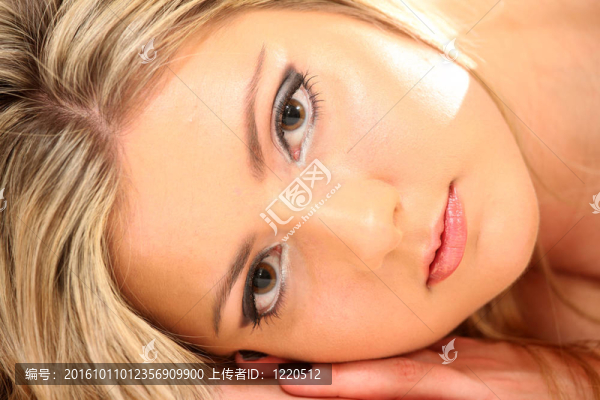 美麗的Young,Woman