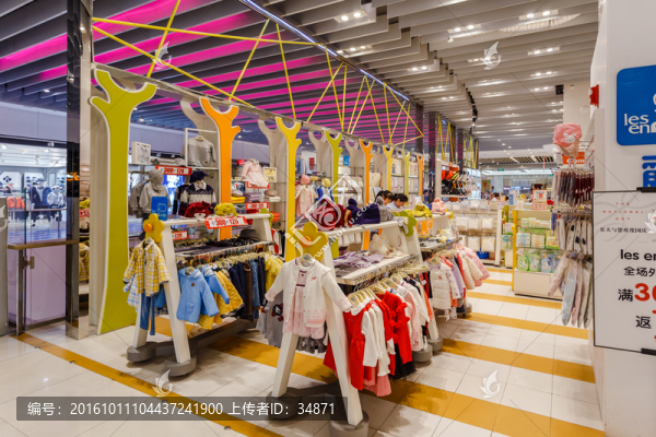 童裝店內(nèi)景