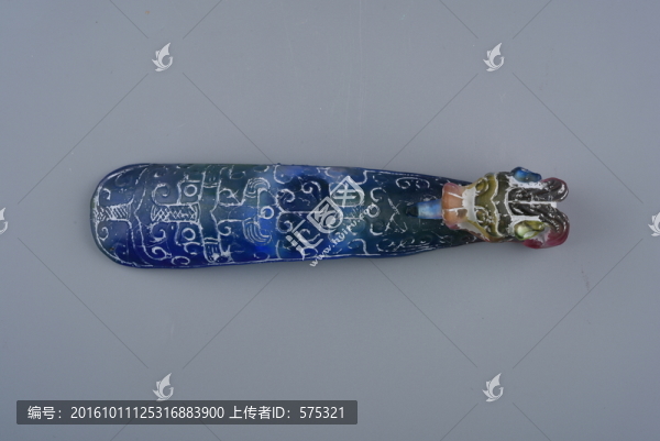 琉璃,戰(zhàn)國五彩龍頭帶鉤琉璃