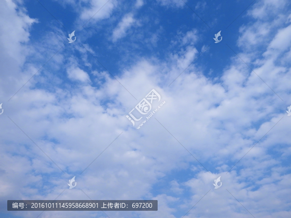 藍(lán)天白云