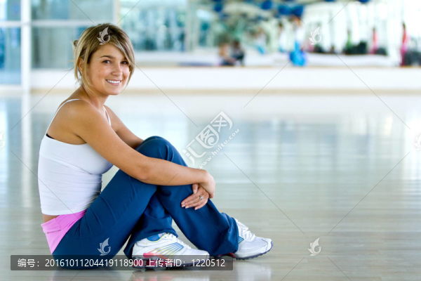 健身房的女人