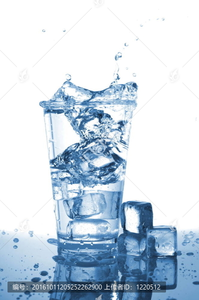 杯水