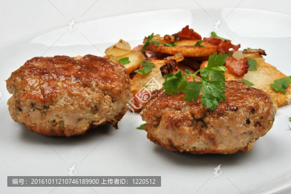 用餅和有機(jī)香菜烤土豆