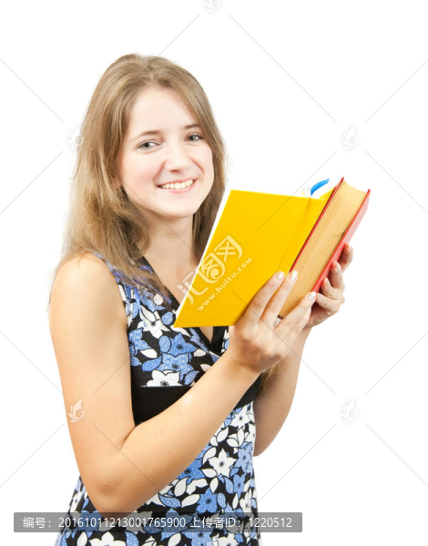 讀書的女孩