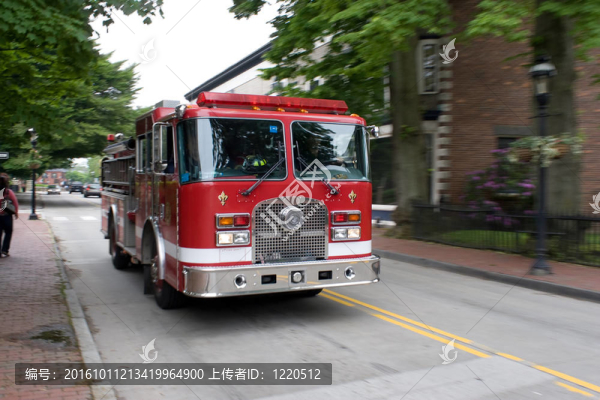移動(dòng)消防車(chē)