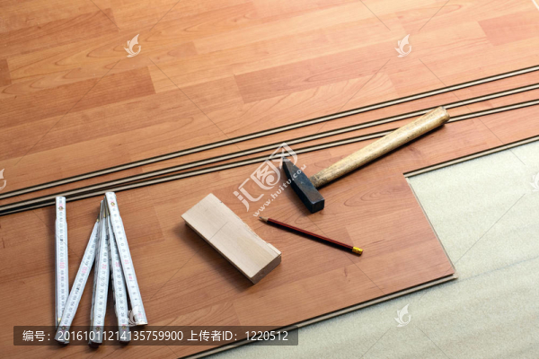 木地板和工具