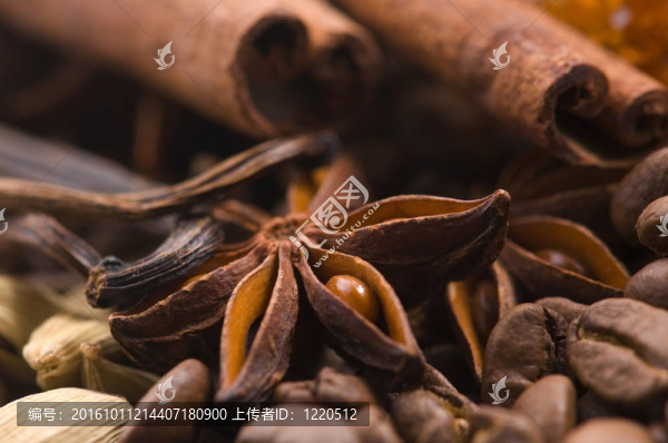 香咖啡。成分.咖啡怎么樣；茴香；香草豆蔻；肉桂；糖；