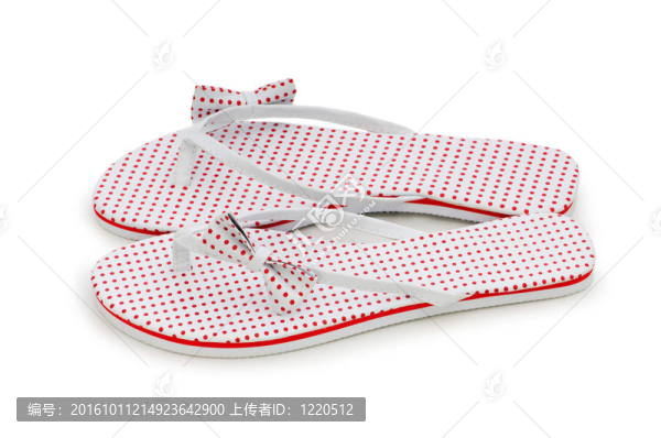白色背景上的夏日鞋