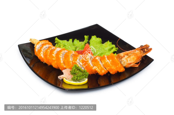 白色背景上的壽司和螃蟹