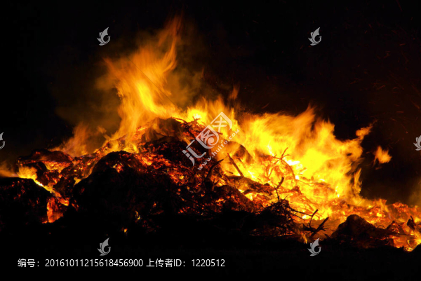 沃爾帕吉斯夜篝火08