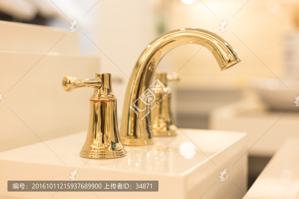 銅水龍頭