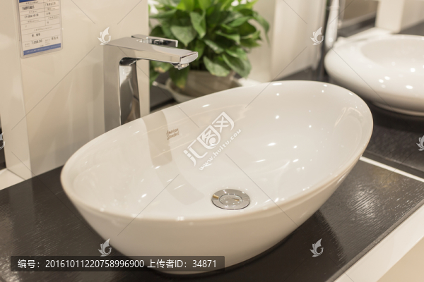 衛(wèi)生間洗手池