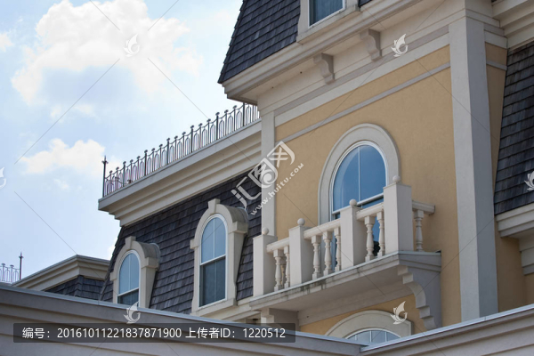老式的第二帝國風(fēng)格的建筑特寫