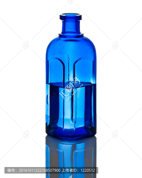 藍瓶和水