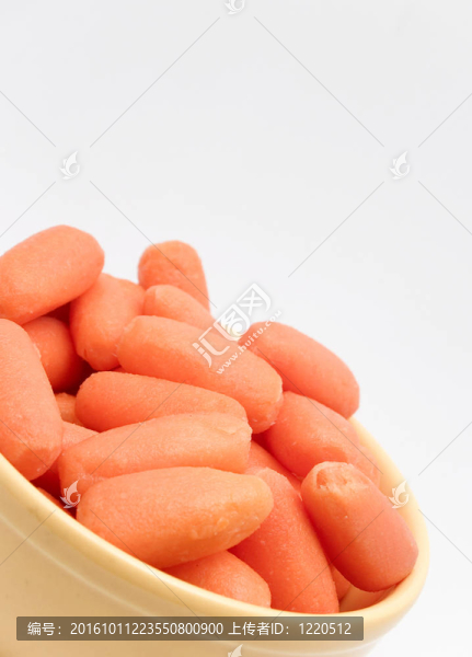 去皮的胡蘿卜片