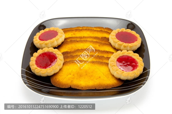 白色背景上的曲奇餅干