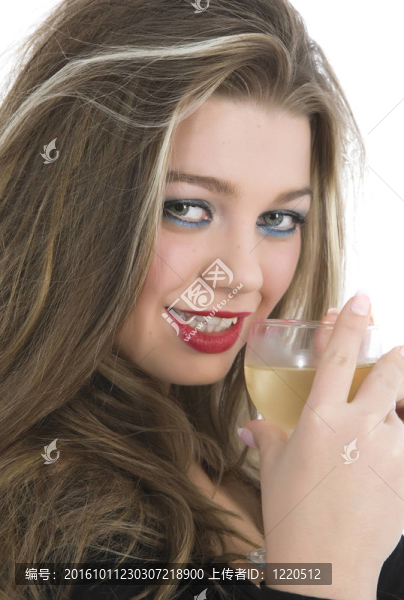 美麗的女孩與燒杯
