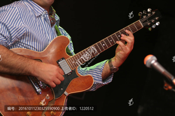 吉他手