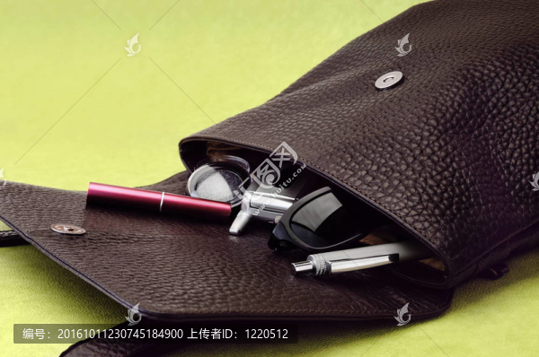 手提包
