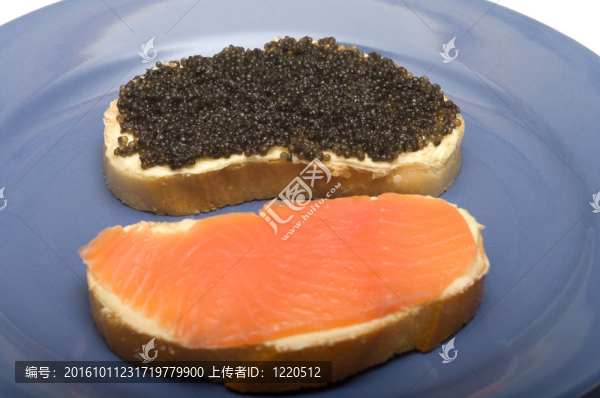 早餐。