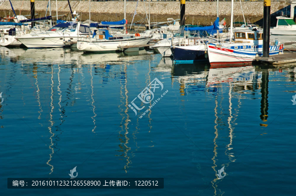 豪華帆船游艇